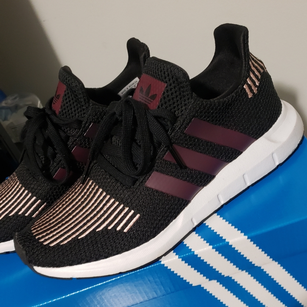 Adidas Swift Run Shoes
